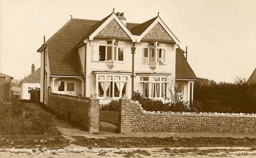 Compton & Broomwood 1915